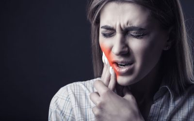 What should i do if i have a severe toothache and can’t get to the dentist right away?